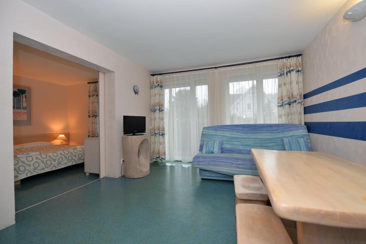 Palanga Pas Vidute Hotell Exteriör bild